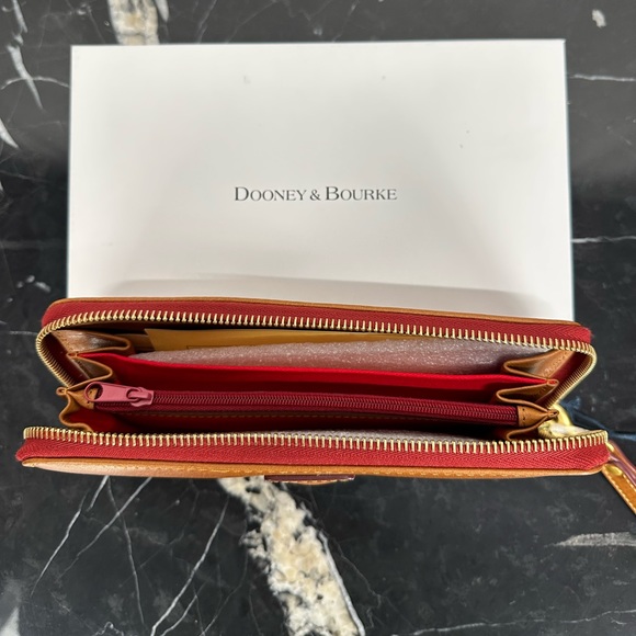 Dooney & Bourke Florentine Large Zip Around Wristlet Natural color - Picture 3 of 5